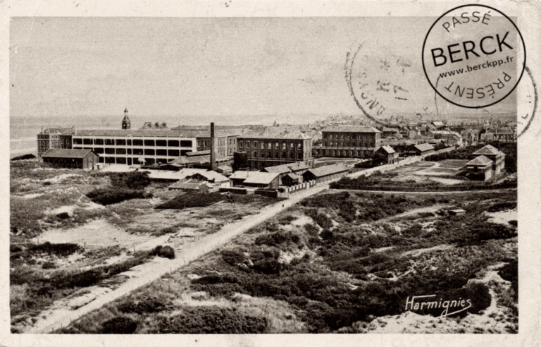 25 - Vue générale de l'Hôpital Maritime