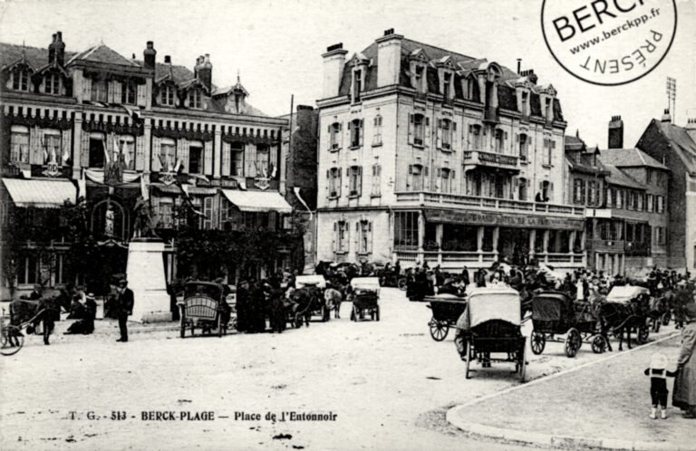 513 - Place de l'Entonnoir