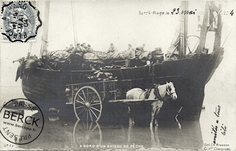 19 - A bord d'un bateau de pêche