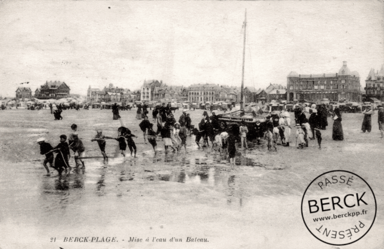 21 - Mise à l'eau d'un Bateau