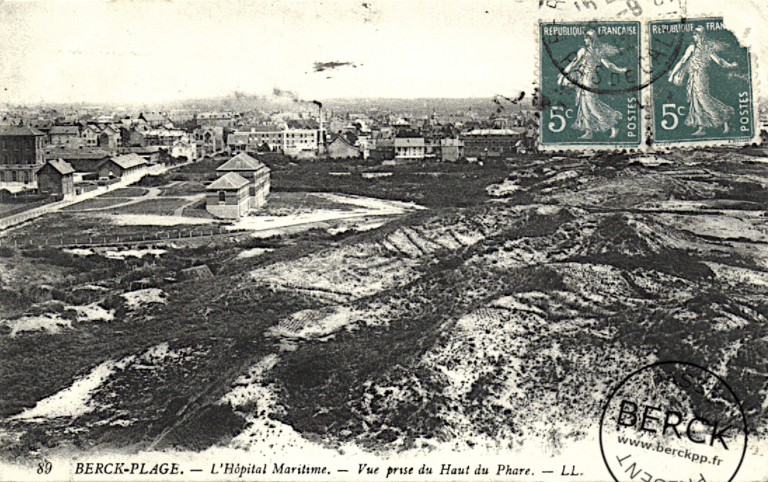 89 - L'Hopital Maritime - Vue prise du haut du phare
