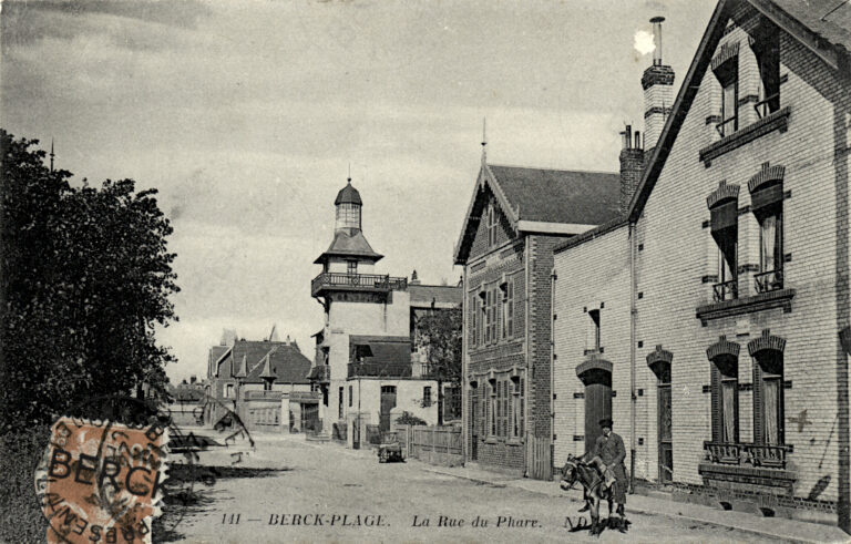 141 - La Rue du Phare