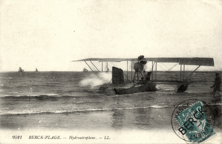 2021 - Hydroaéroplane
