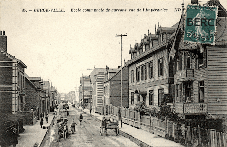45 - BERCK-VILLE - Ecole communale de garçons, rue de l'Impératrice