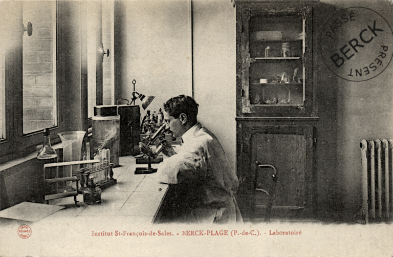 Institut St-François de Sales - Laboratoire