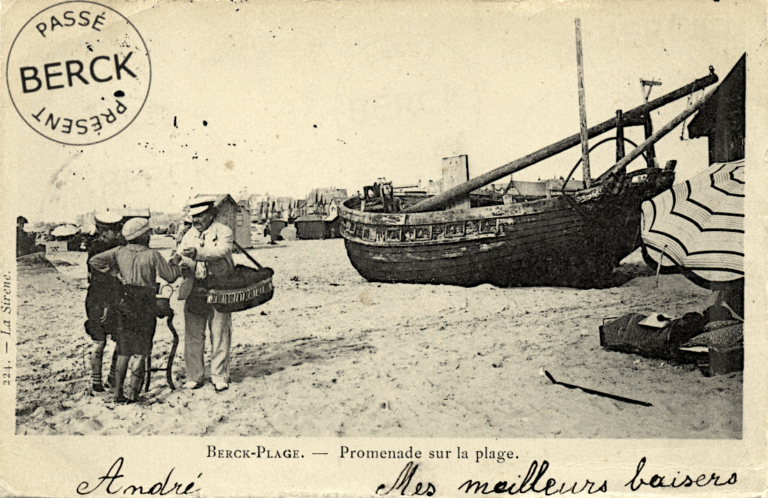 224 - Promenade sur la plage