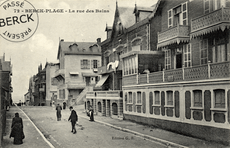 72 - La rue des Bains