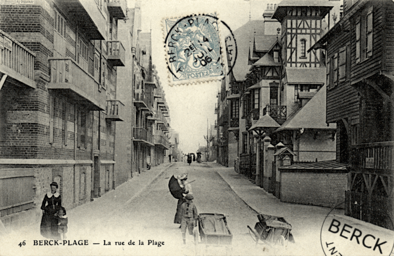 46 - La rue de la Plage
