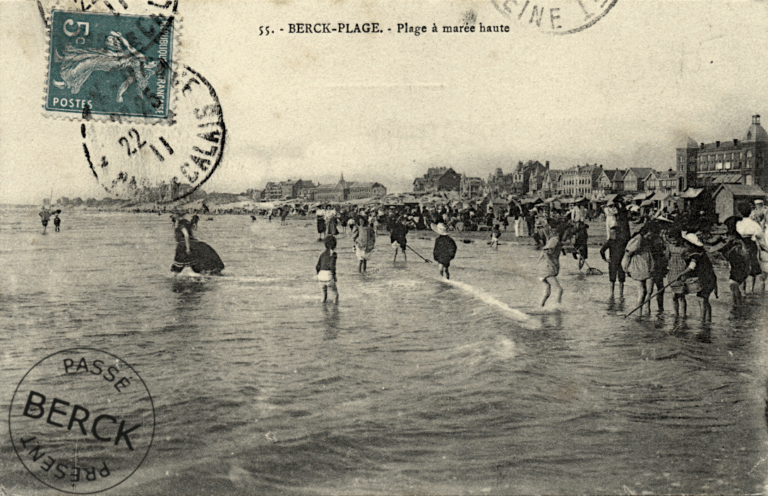 55 - Plage à marée haute