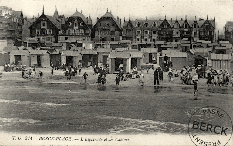 214 - L'Esplanade et les Cabines