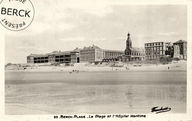 33 - La Plage et l'Hôpital Maritime