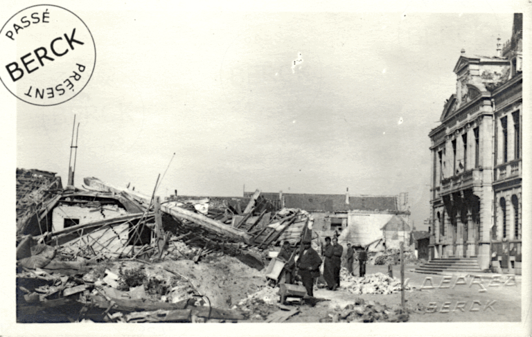DEPREZ - Berck-Ville - Les halles place de la mairie