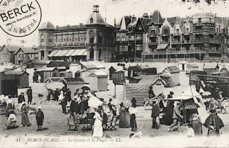41 - Le Casino et la Plage