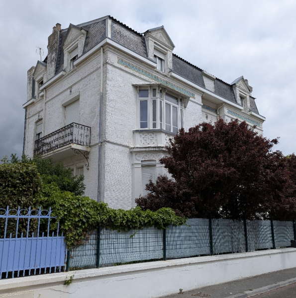 Villa Les Bleuets - Mai 2025